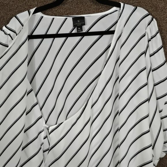 Worthington Stripped Wrap Blouse PL White and Black- Pre-Owned - Picture 6 of 7